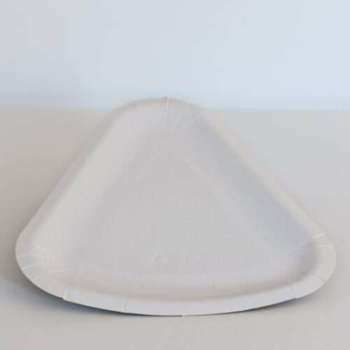 White plate 1/6 pizza slice 26x24 cm